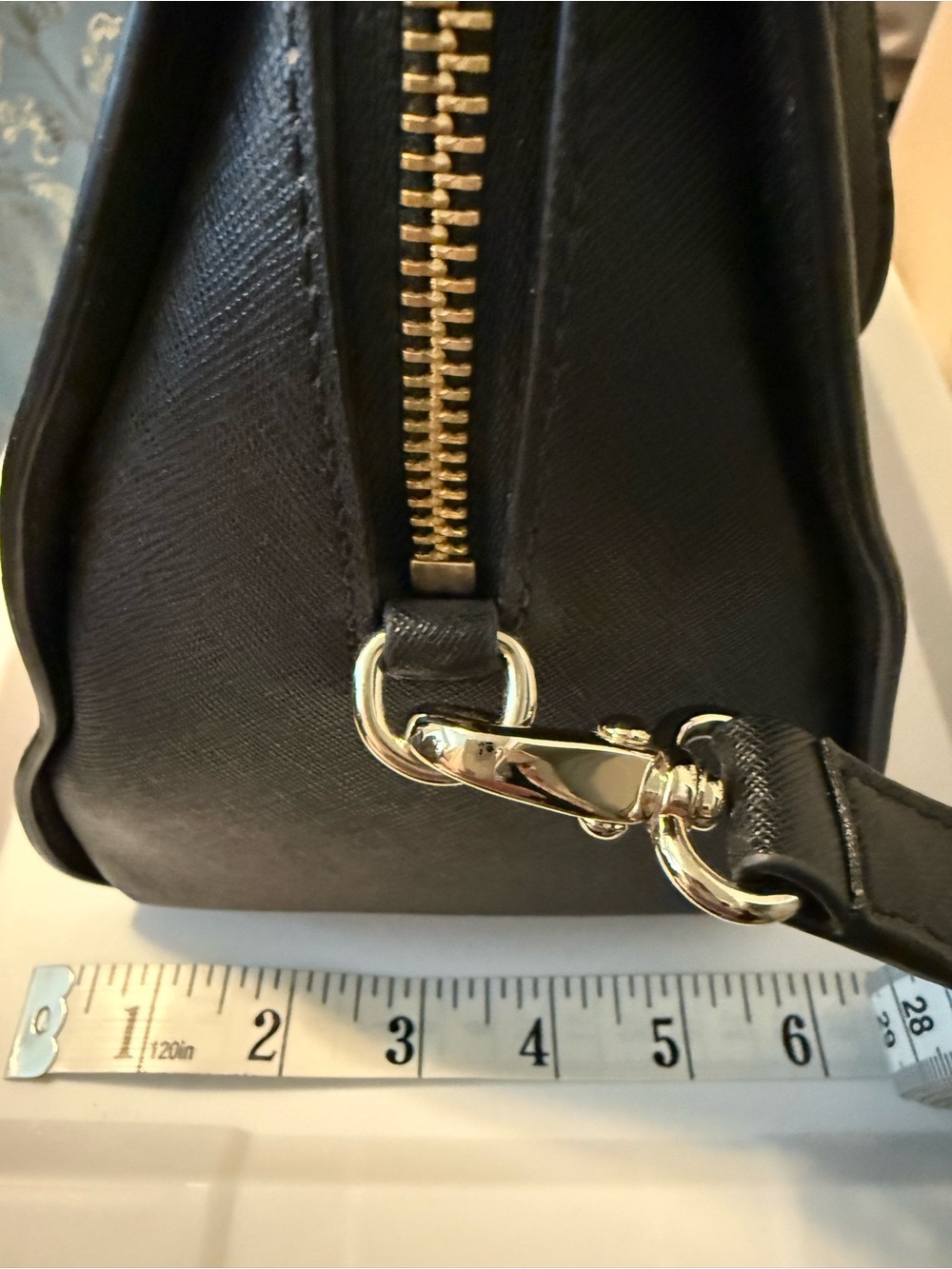 NWT kate spade Black & Blush Floral Dome Satchel - Picture 13 of 13